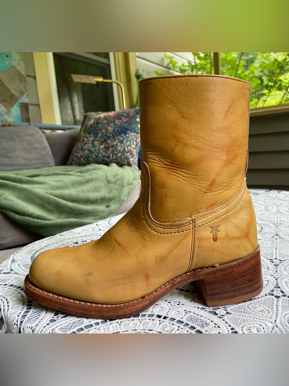 Rare Frye Campus Banana Shorties - Picture 2 of 12